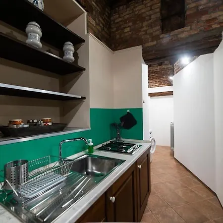 Charming Open-space Do Torri Appartamento